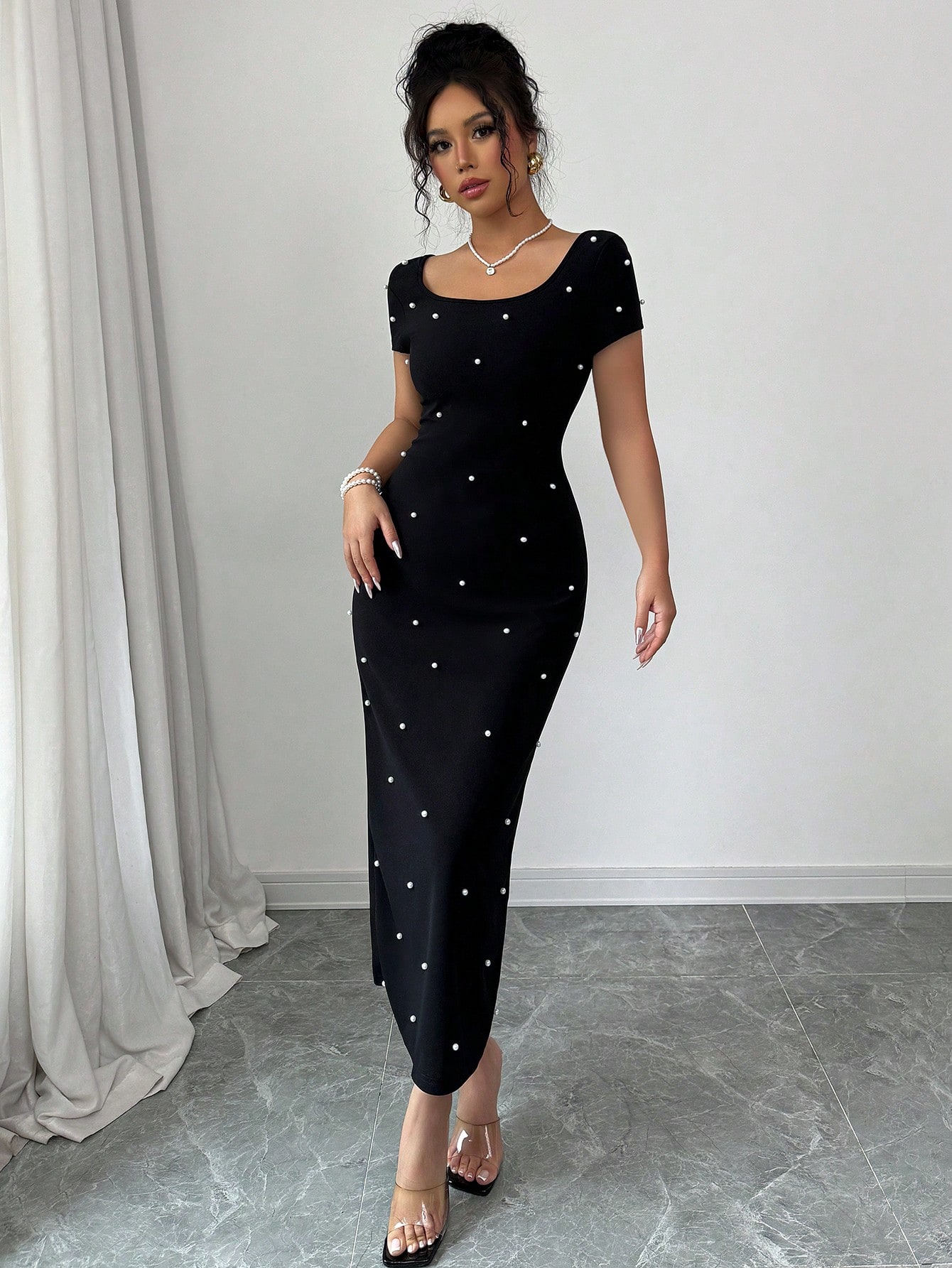 Rochii Dama - Rochie mulata eleganta cu perle aplicate, maneca scurta, marimi S-L