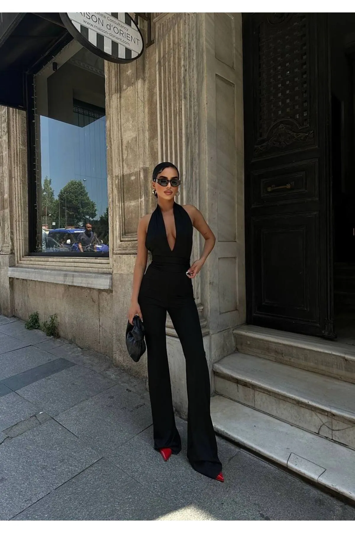 Salopeta Dama - Salopeta spaniola cu bretea in jurul gatului – Eleganta si confort din lycra elastica - MERT