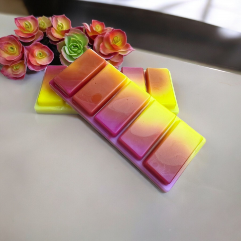 alt="Blossom Snap Bar – ceară parfumată flori de primăvară, cedru alb, bergamotă" [1]