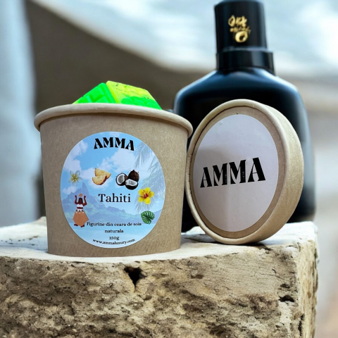 Cutie cu ceara parfumata Tahiti - trufe negre, ylang, bergamota, coacaz negru, ceara naturala de soia, Handmade