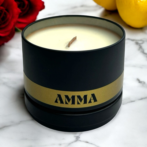 Lumanari 100 g - Lumânare Parfumată Fresh Living – Arome Revigorante de Flori, Iarbă Verde și Citrice