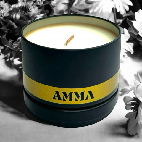 Lumanari 100 g - Lumânare Parfumată Golden Opulence – Note de Grapefruit, Trandafir, Chihlimbar și Piele