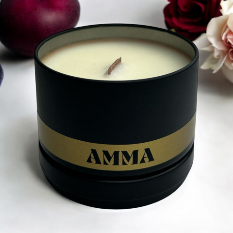 Lumanari 100 g - Lumânare Parfumată Pink Blush – Note de Bujor, Mere, Trandafir și Mosc