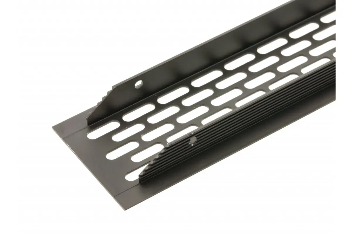 Grila ventilatie 245x60 finisaj negru mat [2]