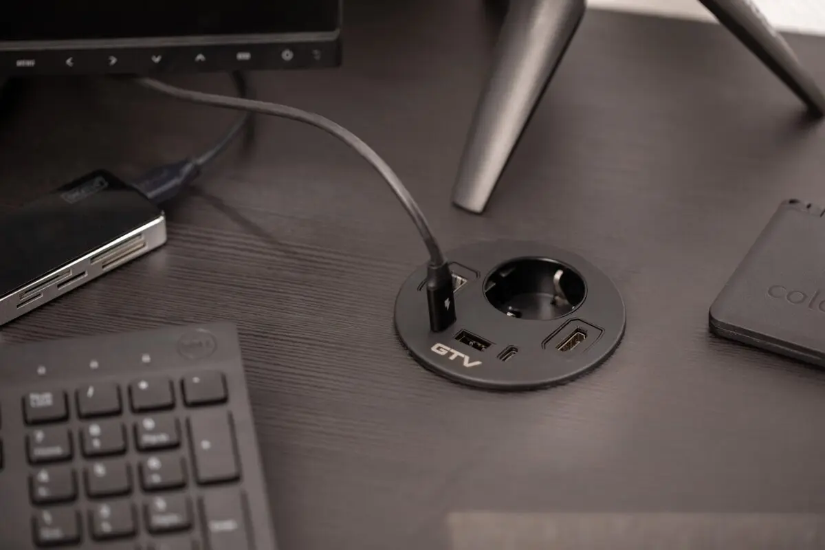 Priza incorporabila in blat RONDO, 1xSHUKO, 1xUSB-A, 2xUSB-C, HDMI, RJ45, negru [7]