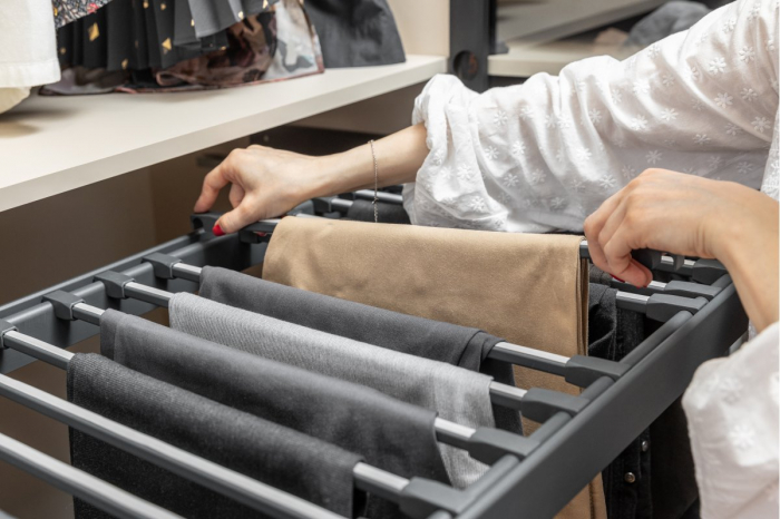 Suport pantaloni extractibil ELITE 700mm, antracit [4]