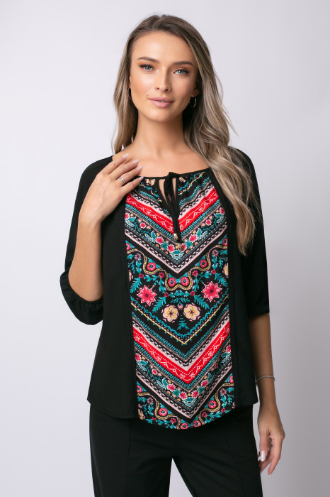 Bluză neagră tip ie cu imprimeu tradițional [4]