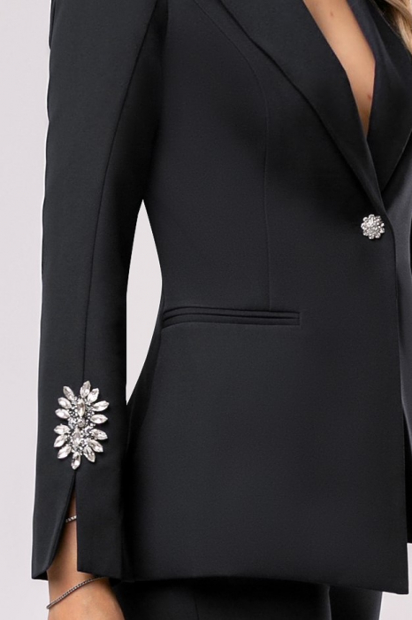 Costum From elegant negru cu mâneci accesorizate [5]