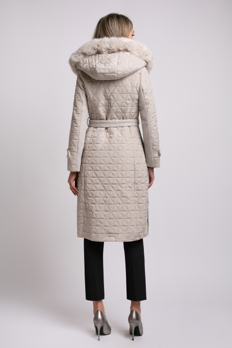 Geacă bej din fâș cu glugă accesorizată cu blană [8]