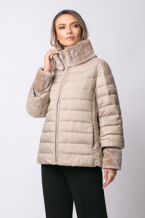 Geacă Inessa Madzerini bej din puf natural și guler din blană [1]