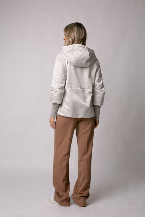 Geacă Mango Madzerini primăvară-toamna bej perlat cu glugă și manșete croșetate [3]