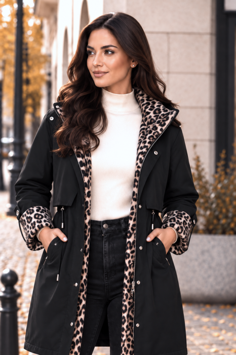 Jachetă lungă neagră mărime mare cu glugă detașabilă și detalii animal print [2]