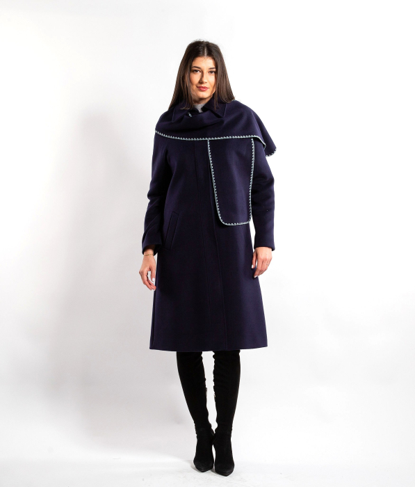 Palton Sentierri bleumarin mărime mare accesorizat cu eșarfă [5]