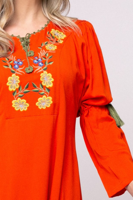 Rochie Anis cu broderie pe bust [3]