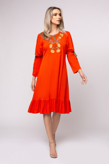 Rochie Anis cu broderie pe bust [4]