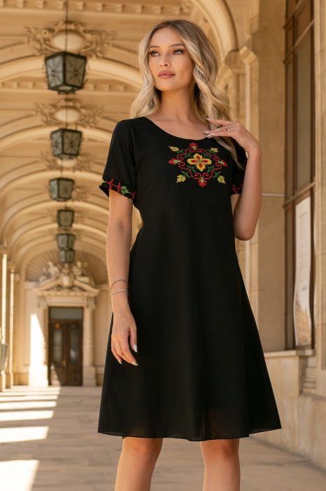 Rochie din bumbac neagră cu broderie tradițională [2]