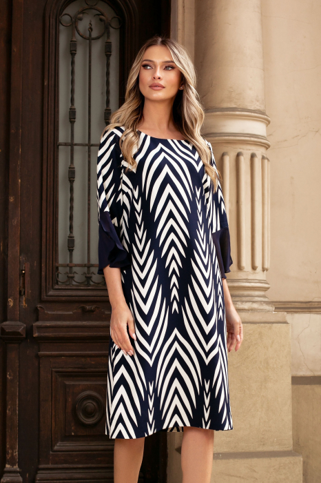 Rochie elegantă mărime mare bleumarin cu volan la mâneca [5]