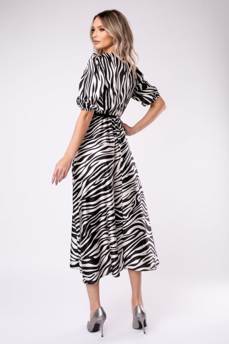 Rochie Eva alb-negru din satin cu mâneci bufante [3]