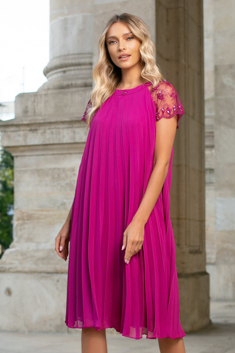 Rochie Lisa fucsia cu pliuri și dantelă pe umeri [4]