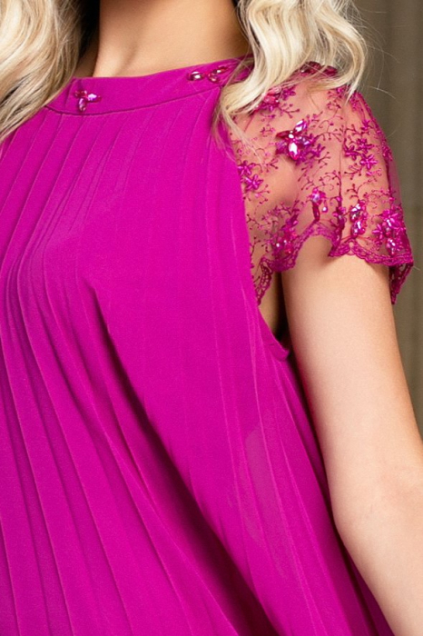 Rochie Lisa fucsia cu pliuri și dantelă pe umeri [5]