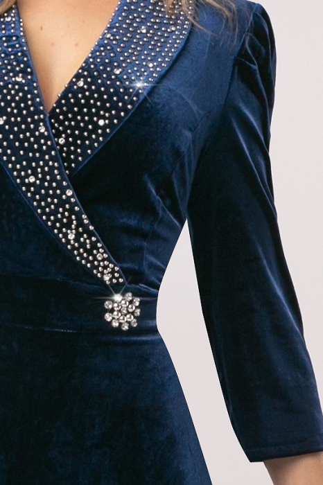 Rochie Lora bleumarin  din catifea cu accesorii pe bust și în talie [6]