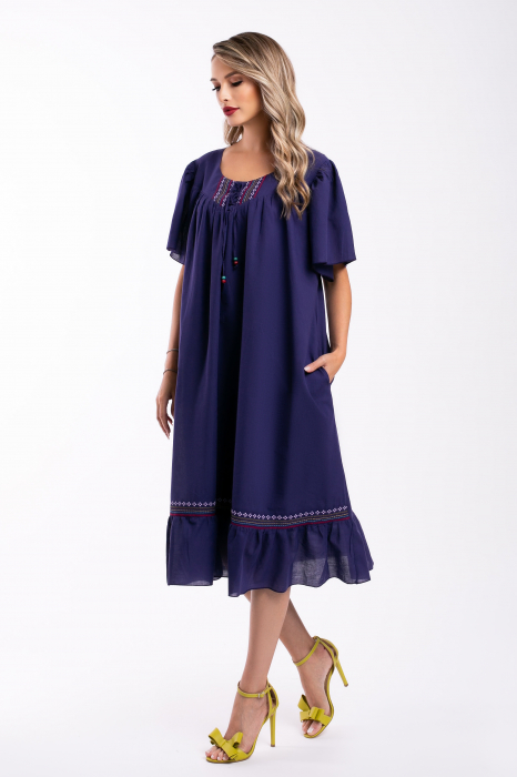 Rochie mov mărime mare accesorizată cu broderie [2]