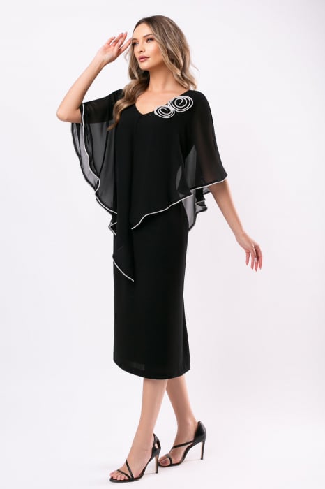 Rochie neagră mărime mare accesorizată cu flori 3D [2]