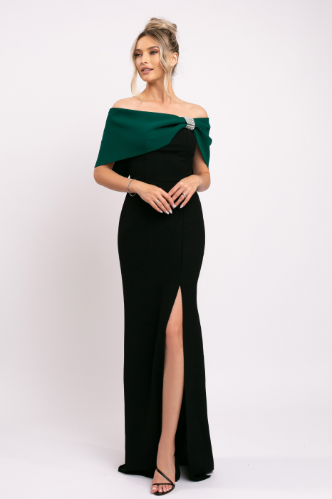 Rochie Nera neagră elegantă cu accesoriu deosebit pe bust [2]