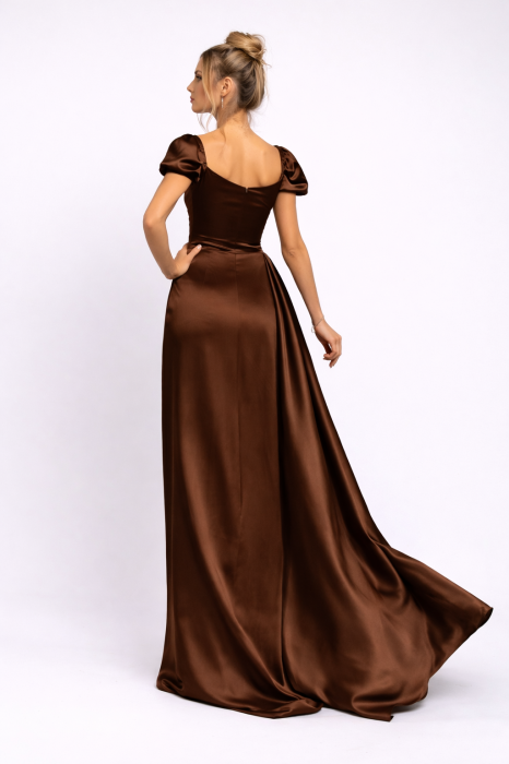 Rochie Nisa maro de ocazie cu umeri bufanți [5]