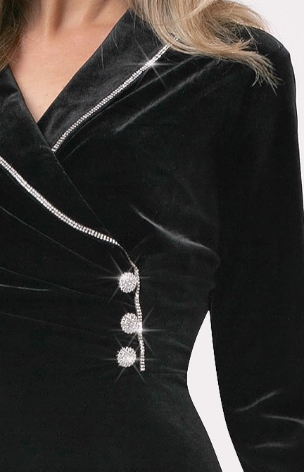 Rochie Oana din catifea neagră mărime mare accesorizată cu ștrasuri [6]