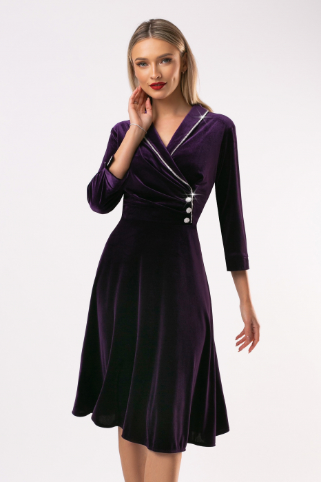 Rochie Oana mărime mare din catifea mov accesorizată cu ștrasuri [5]