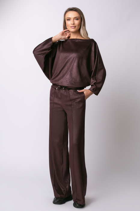 Trening maro din catifea cu sclipici și mâneci tip fluture [1]