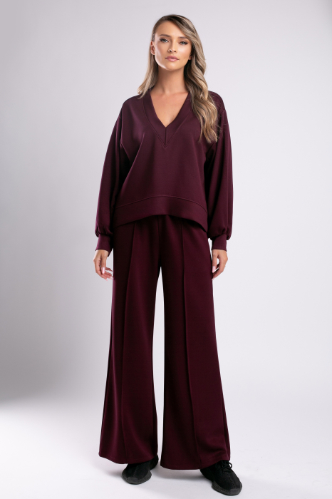 Trening marsala over size cu pantalon evazat [2]