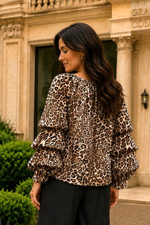 Bluză animal print din satin cu mâneci cu volane [2]