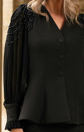 Costum damă elegant accesorizat cu pietricele [6]