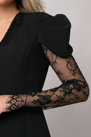 Costum elegant negru accesorizat cu dantelă pe mâneca [5]