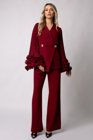 Costum elegant vișiniu cu mâneci accesorizate cu volane [4]