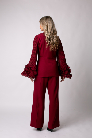 Costum elegant vișiniu cu mâneci accesorizate cu volane [2]