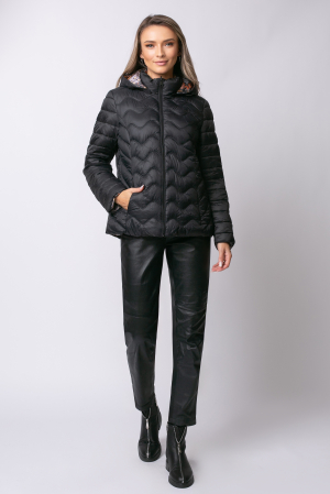 Geacă neagră matlasată cu doua fețe și glugă detașabilă [4]