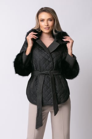 VEZI TOATE NOUTĂȚILE - Geacă neagră over size din fâș cu blană detașabilă