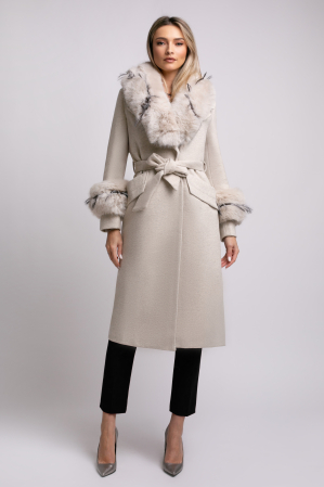 Palton bej din lână cu blană detașabilă la guler și mâneci [1]