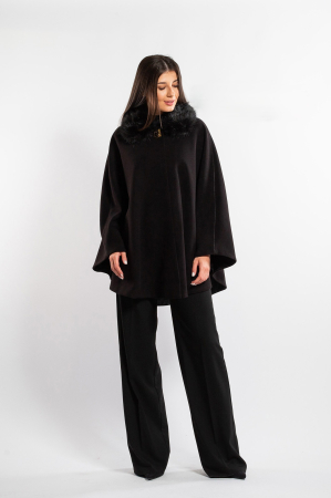 Pelerină SENTIERRI neagră mărime mare din lână [1]