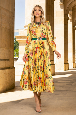 ROCHII ELEGANTE - Rochie Amalfi galbenă accesorizată cu pietricele