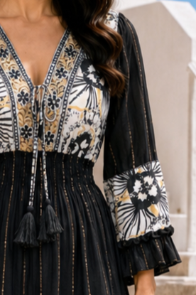 Rochie boho negră din vâscoză cu broderie pe bust [4]
