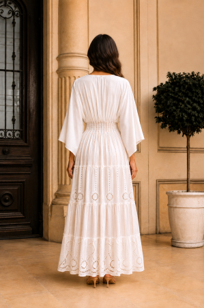 Rochie lungă de vară albă din vâscoză cu inserții aurii [3]