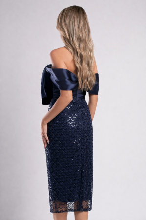 Rochie de ocazie bleumarin accesorizată cu paiete [2]