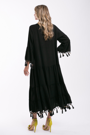 Rochie neagră din vâscoză mărime mare accesorizată cu franjuri [2]