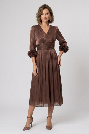 Rochie Viada maro de ocazie accesorizată pe mânecă [3]