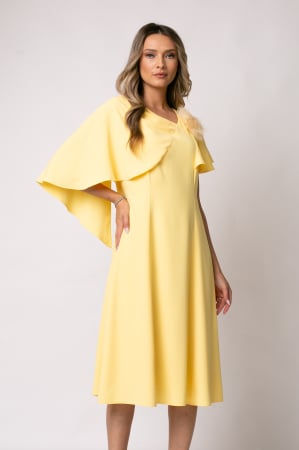 ROCHII ELEGANTE - Rochie Viada elegantă galbenă accesorizată cu floare 3D