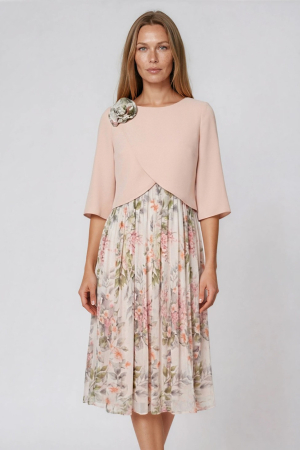 COLECȚIE NOUĂ - Rochie Viada elegantă roza pudră cu imprimeu floral